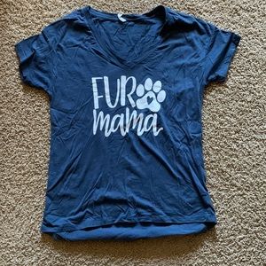 “Fur Mama🐾” t-shirt - size M